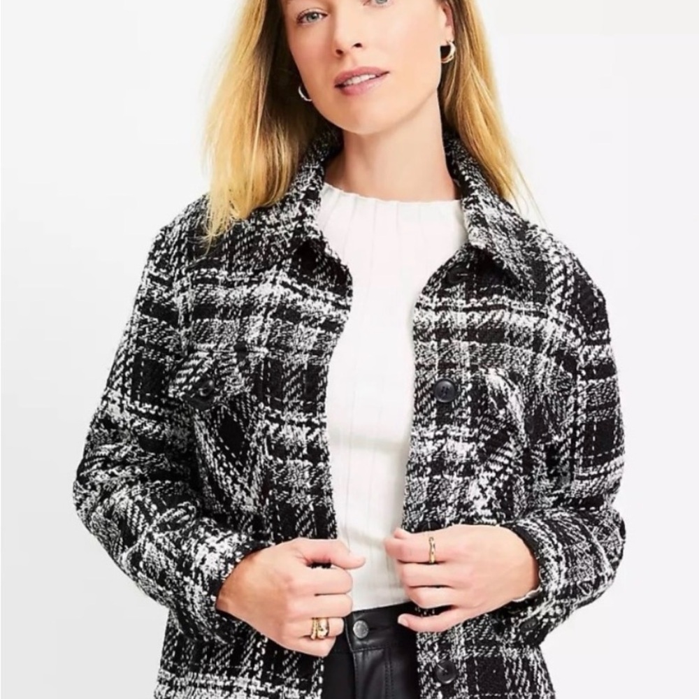 NWT Women’s Black and White Plaid Jacket size medium